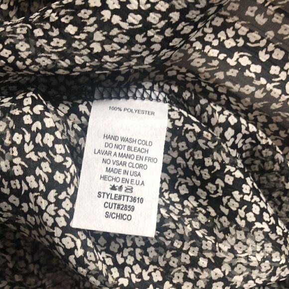 Black and White Ruffled See through Small Flowers Ruffled Top S - Picture 7 of 8